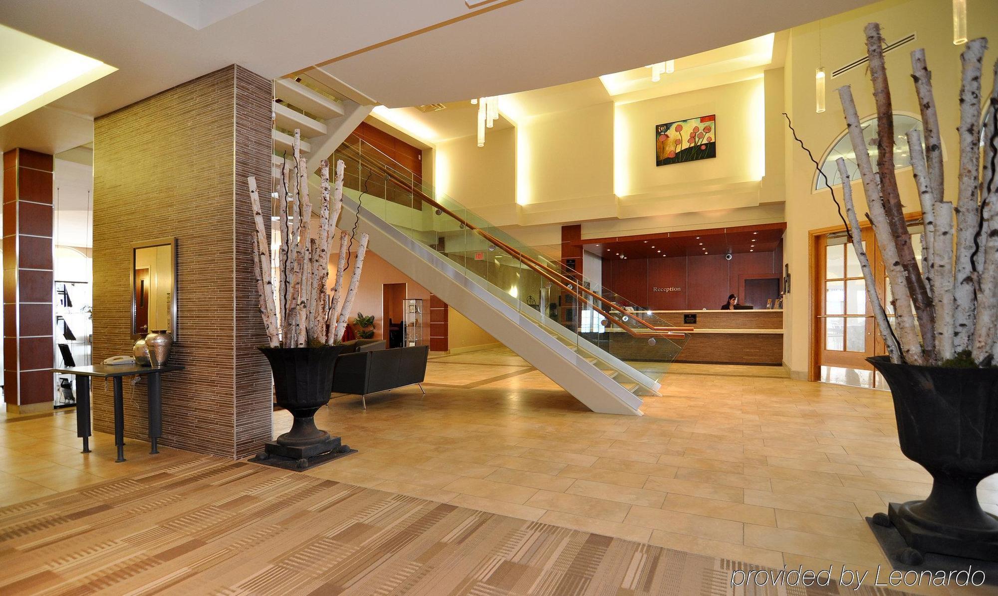 Best Western Plus Orangeville Inn & Suites Интериор снимка