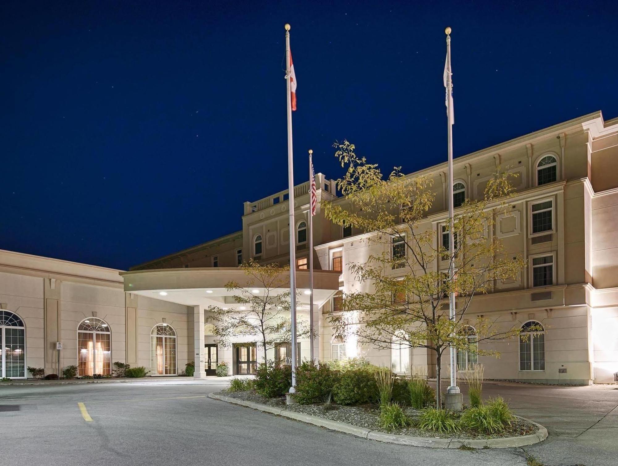 Best Western Plus Orangeville Inn & Suites Екстериор снимка