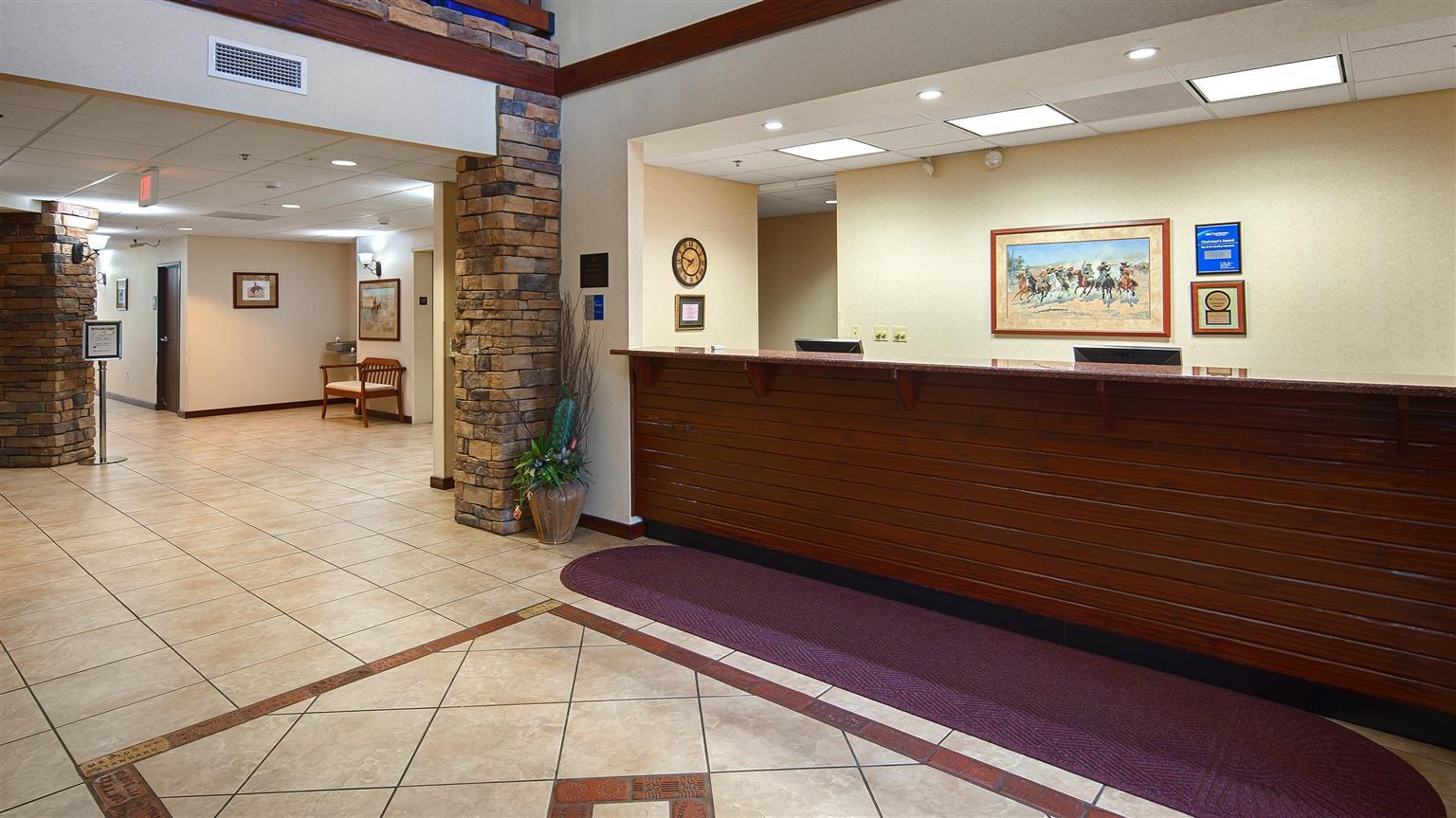 Best Western Plus Orangeville Inn & Suites Екстериор снимка