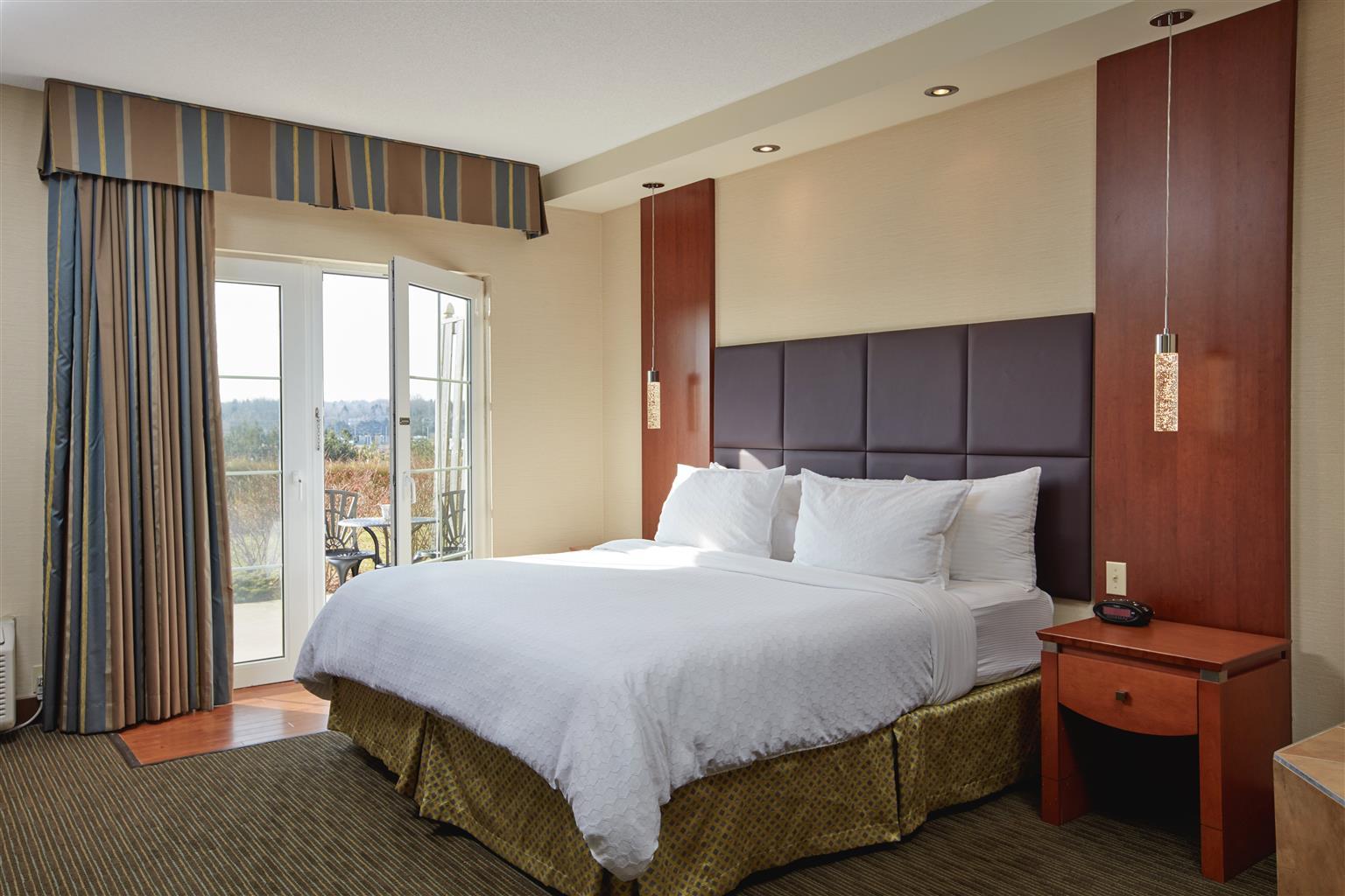 Best Western Plus Orangeville Inn & Suites Екстериор снимка